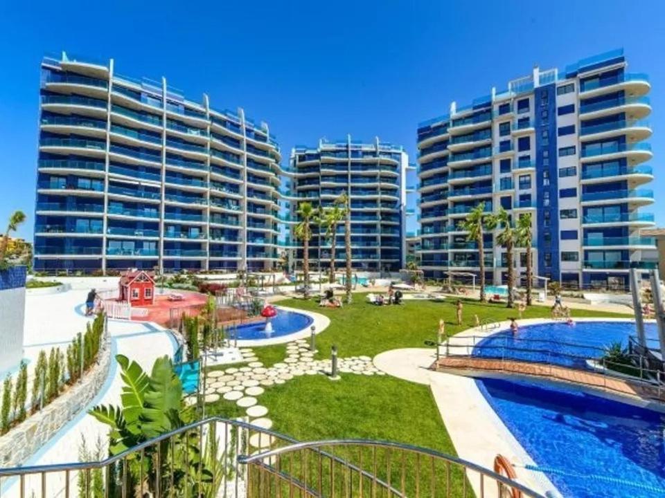 Apartment Deluxe Clara Sea Senses Torrevieja Exterior foto